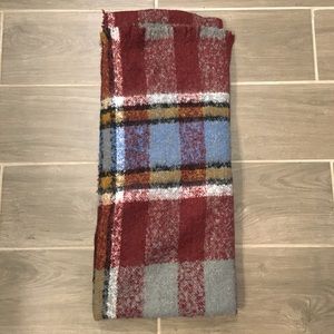 Super soft scarf by Girly